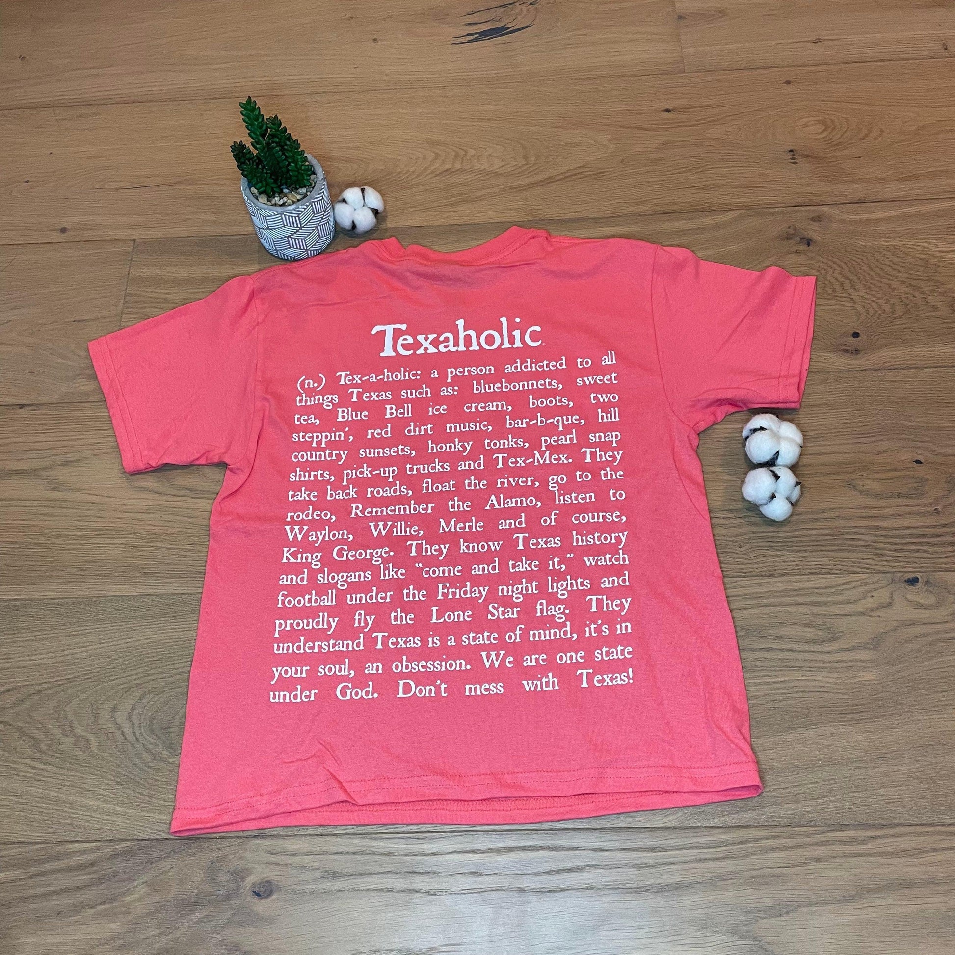 Texaholic® T-Shirt SS Youth Gildan - Coral Silk - Texaholic - Southern Hive